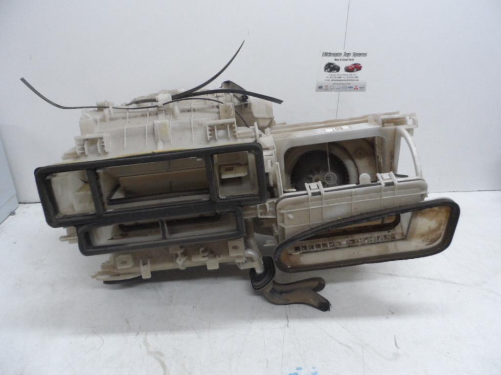 TOYOTA HIACE HEATER CORE/BOX TRH/KDH, HEATER CORE BOXES AND EVAPORATOR